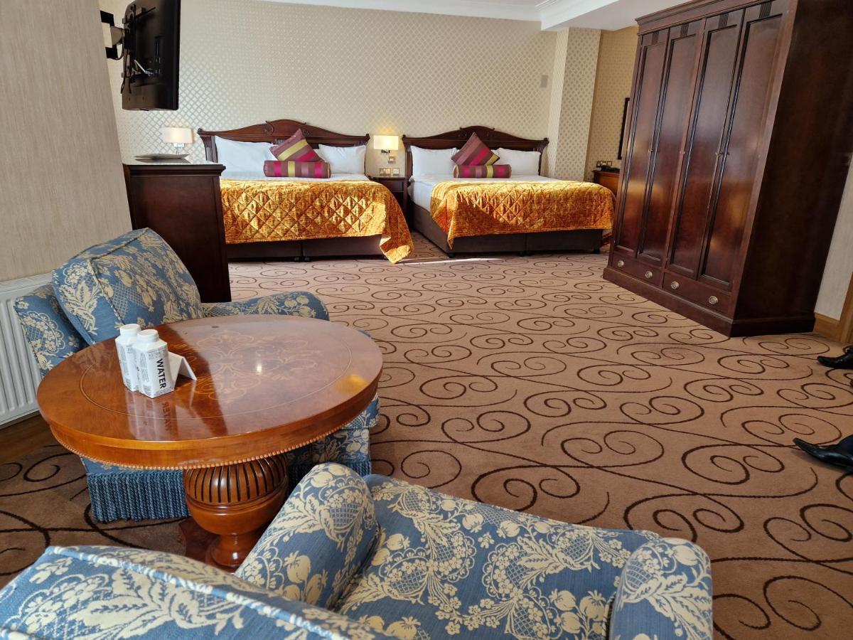 Lawlors Hotel Naas Dış mekan fotoğraf