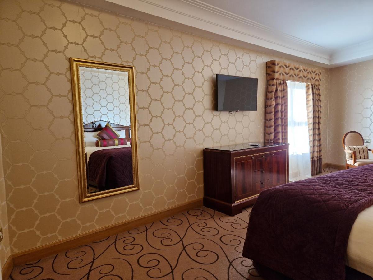 Lawlors Hotel Naas Dış mekan fotoğraf
