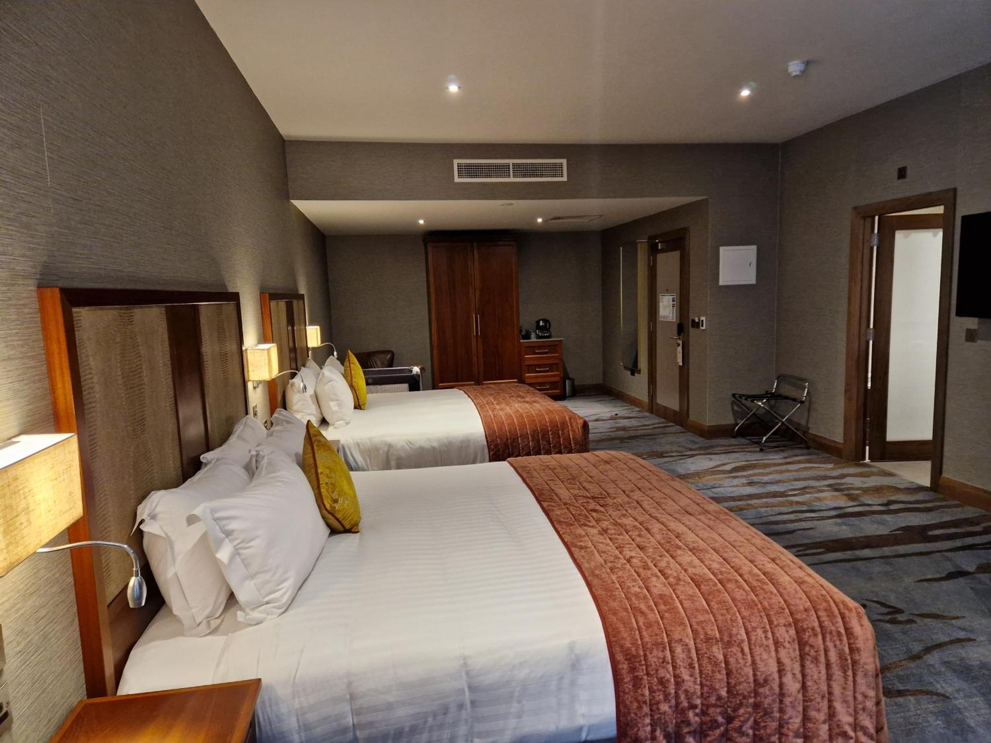 Lawlors Hotel Naas Dış mekan fotoğraf